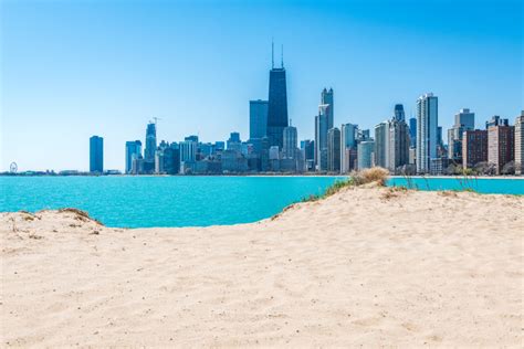 The best beach towns in Illinois